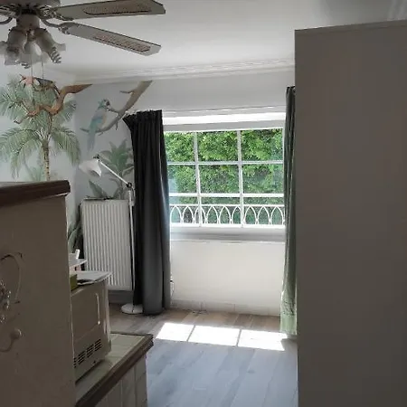 Appartement Studio le Memagne WiFi gratuit Lacuisine