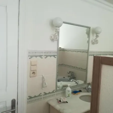 Le Memagne Apartment Lacuisine